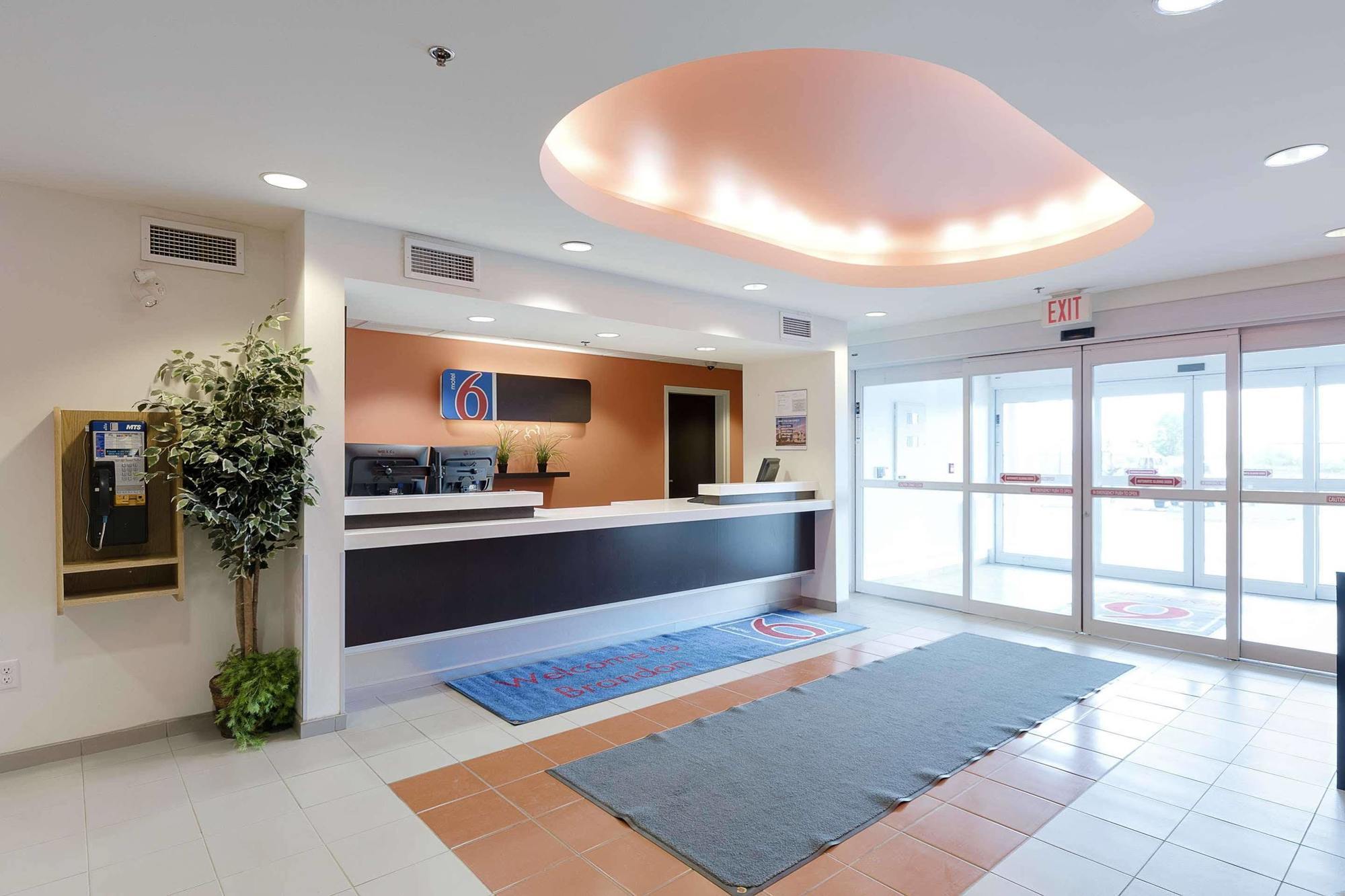 Motel 6-Brandon, Mb 외부 사진